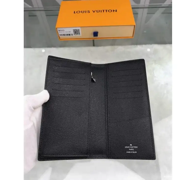 Brother Sam 19T1L0584 Bags LV 0722